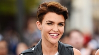 Ruby Rose, Mark McGrath, and Cody Simpson On "Extra"